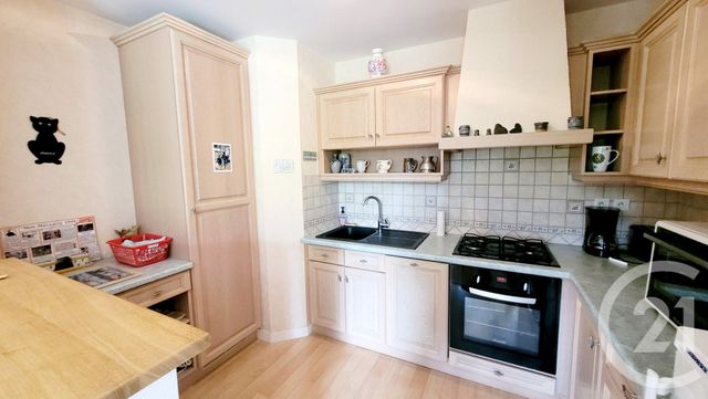 Appartement T3 à vendre - 3 pièces - 70.98 m2 - PLANCOET - 22 - BRETAGNE - Century 21 Dufeil Invest