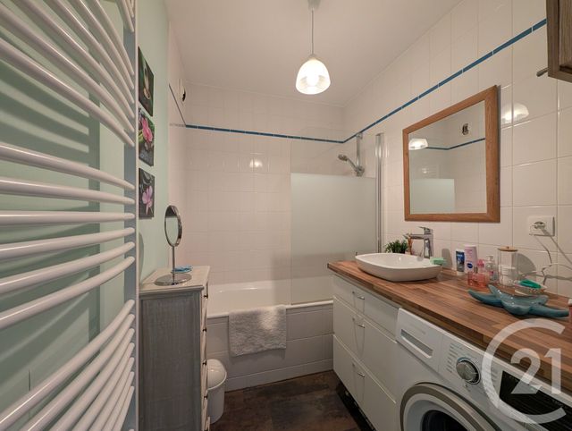 Appartement T2 à vendre - 2 pièces - 48.42 m2 - PLANCOET - 22 - BRETAGNE - Century 21 Dufeil Invest