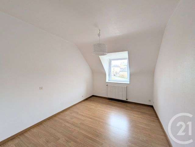 maison à louer - 5 pièces - 122.0 m2 - CREHEN - 22 - BRETAGNE - Century 21 Dufeil Invest