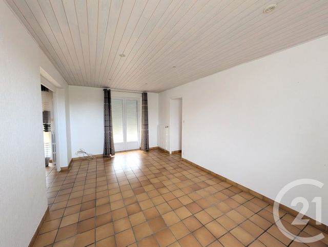 maison à louer - 5 pièces - 122.0 m2 - CREHEN - 22 - BRETAGNE - Century 21 Dufeil Invest